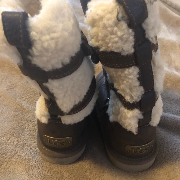 girls uggs size 12
